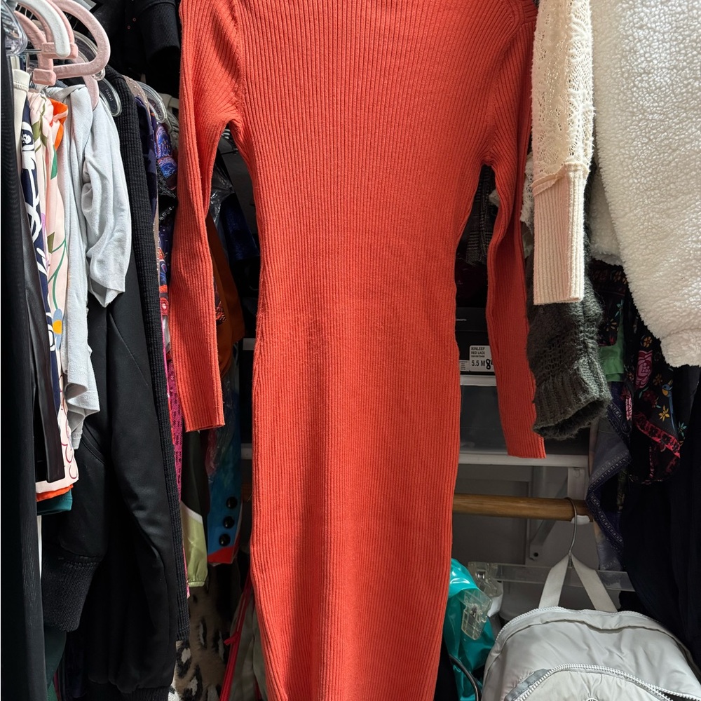 H&M Bold Red Orange  🍊 Long Sleeve Dress